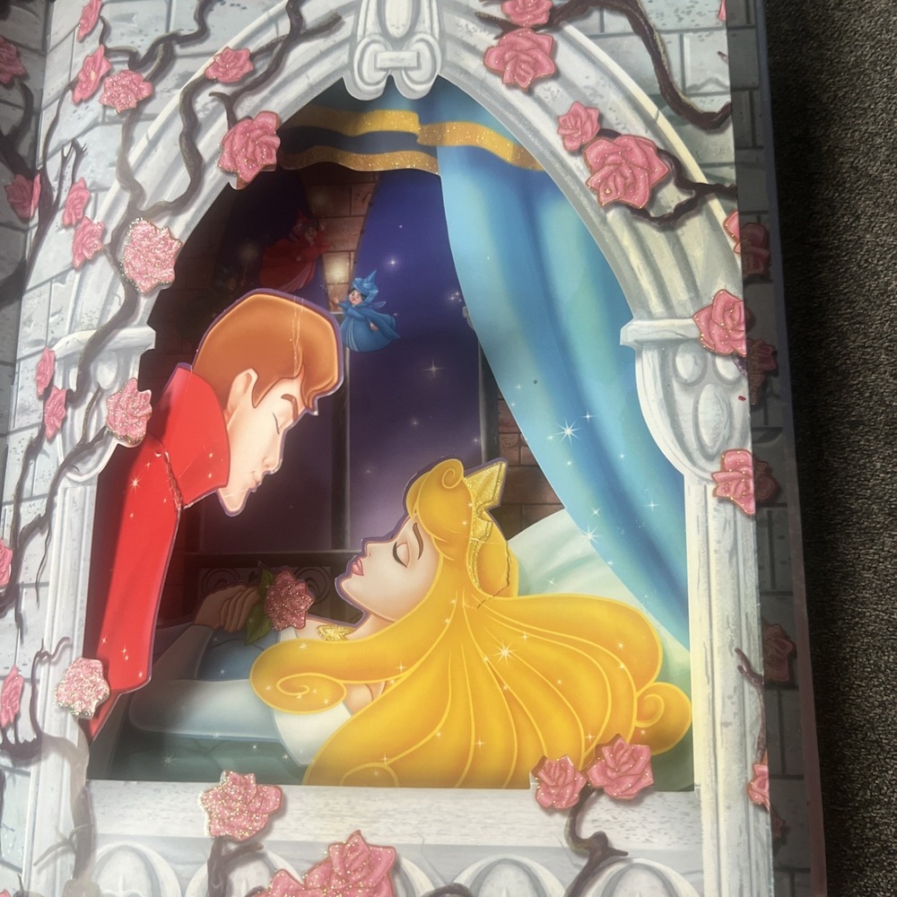 Princess Magic: A Moving Windows Storybook By Jodie Shepherd - Picture 7 of 11